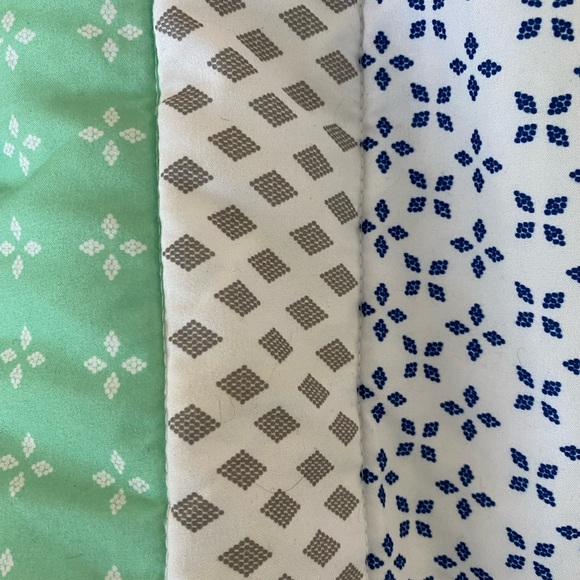 Multi colored Full sized Quilted Comforter - Picture 6 of 8